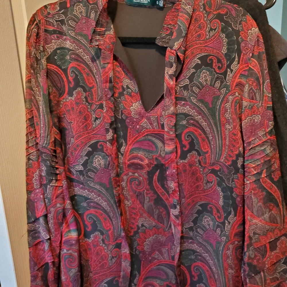 Woman's blouse